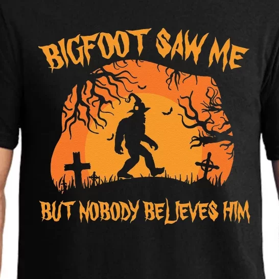 Bigfoot Halloween Bigfoot Saw Me But Nobody Believes Him Pajama Set