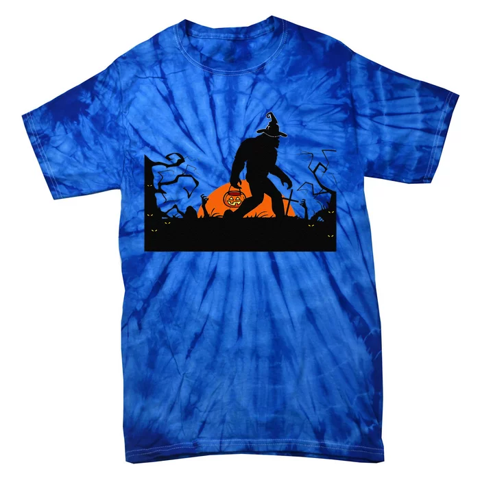 Bigfoot Halloween Costume Bigfoot Believer Tie-Dye T-Shirt