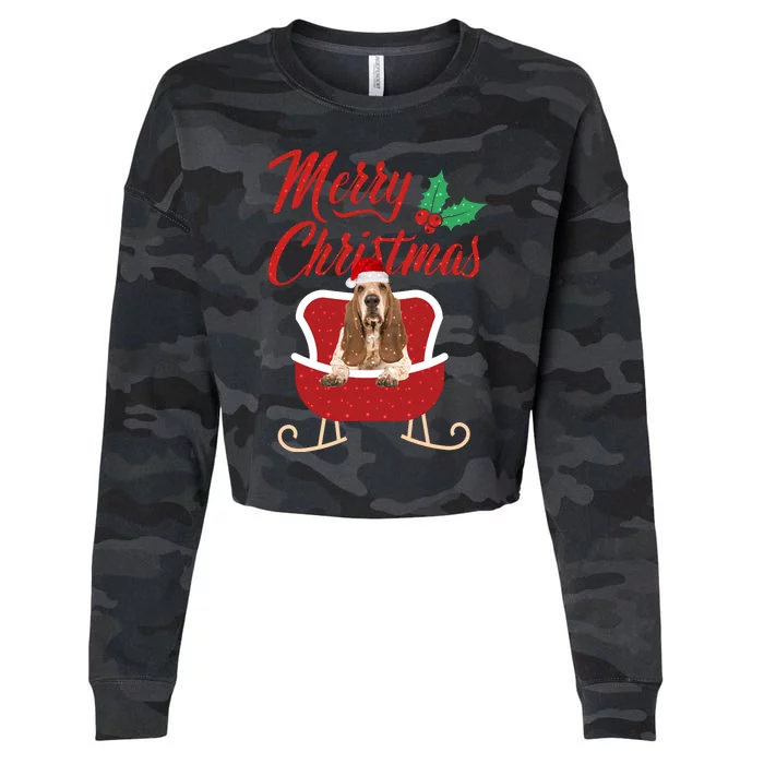 Basset Hound Dog Merry Christmas Design For The Holiday Season! Cropped Pullover Crew