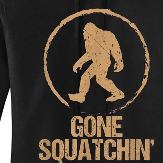 Bigfoot Hunter Gone Squatching Sasquatch Women's Pullover Hoodie