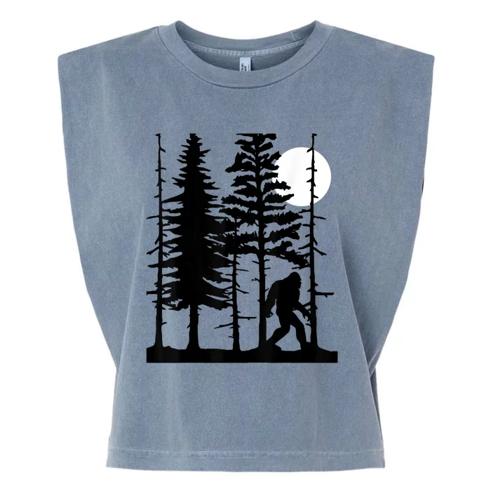 Bigfoot Hiding In Forest For Sasquatch Believers Garment-Dyed Women's Muscle Tee