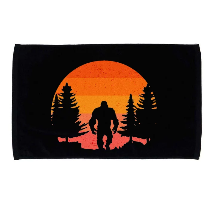 Bigfoot Halloween Moon Vintage Costume Sasquatch Yeti Gift Love Microfiber Hand Towel