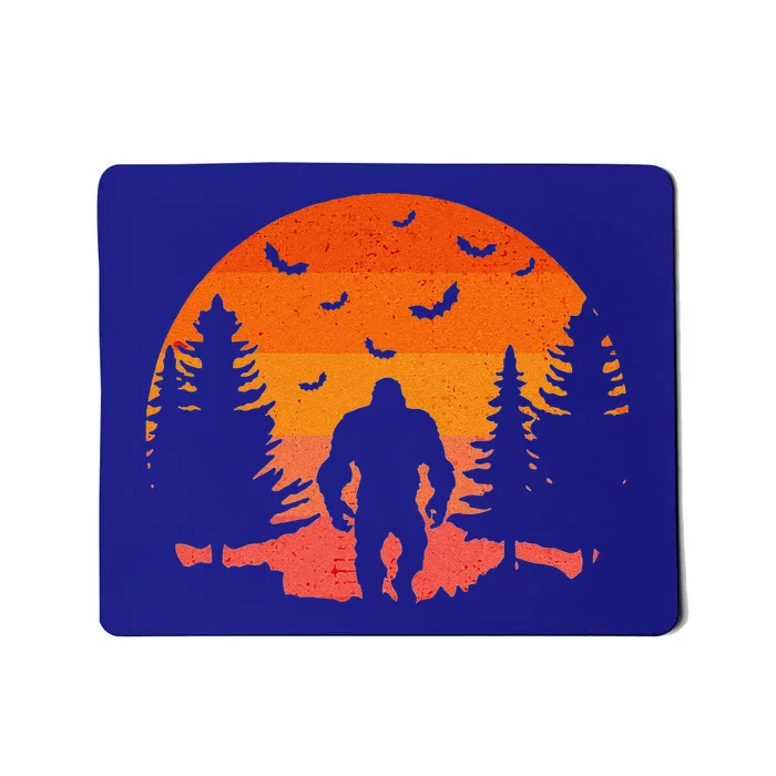 Bigfoot Halloween Moon Vintage Costume Sasquatch Yeti GiftCute Love Mousepad