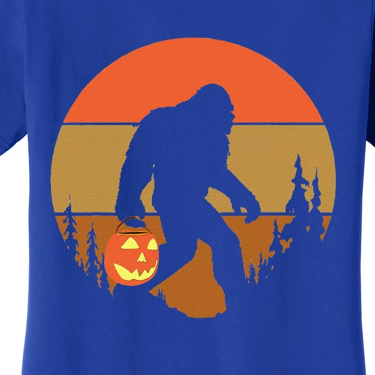 Bigfoot Halloween Pumpkin Retro Sunset Trick Or Treat Gift Women's T-Shirt