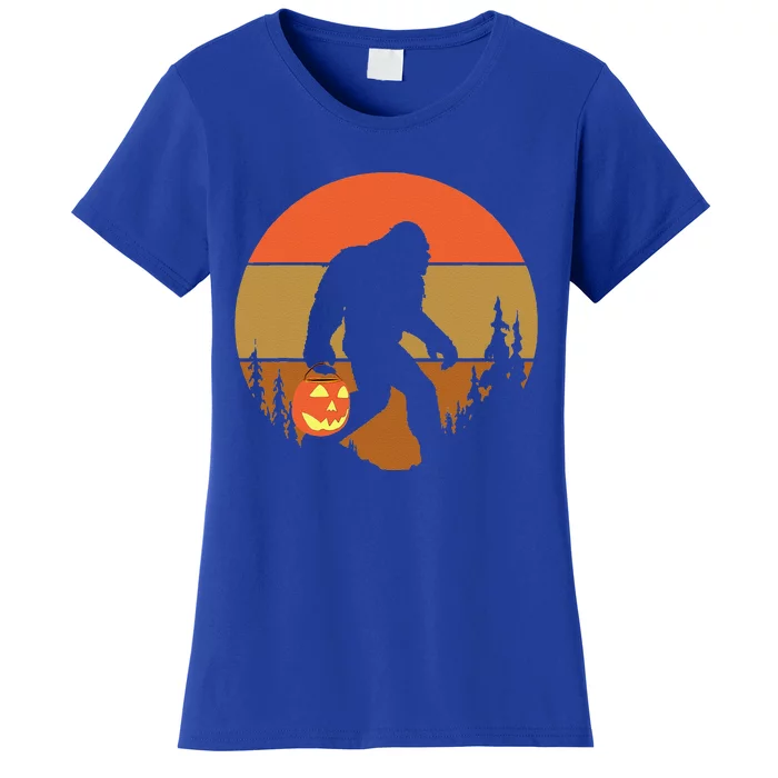 Bigfoot Halloween Pumpkin Retro Sunset Trick Or Treat Gift Women's T-Shirt