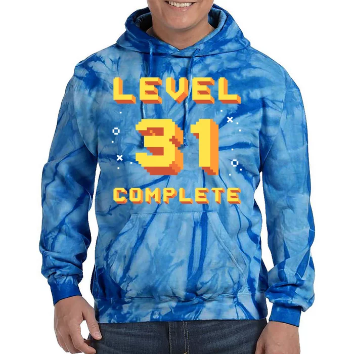 Born In 1990 Level 31 Complete 31th Birthday Retro Gaming Gift Tie Dye Hoodie