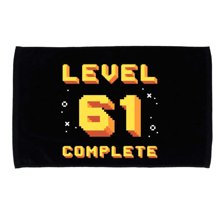 Born In 1960 Level 61 Complete 61th Birthday Retro Gaming Meaningful Gift Microfiber Hand Towel