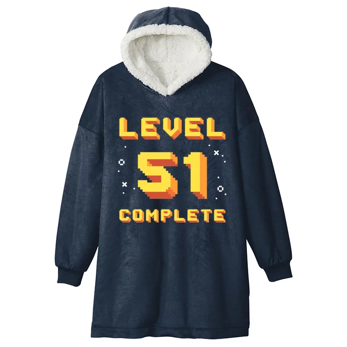 Born In 1970 Level 51 Complete 51th Birthday Retro Gaming Great Gift Hooded Wearable Blanket