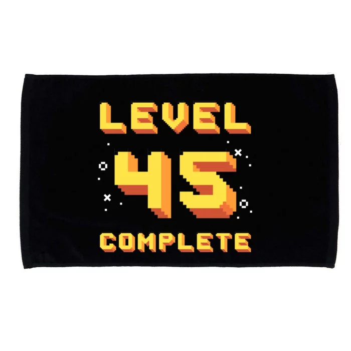 Born In 1976 Level 45 Complete 45th Birthday Retro Gaming Gift Microfiber Hand Towel