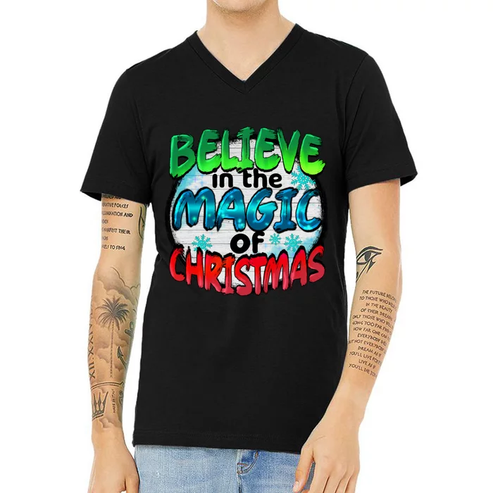 Believe In The Magic Of Christmas V-Neck T-Shirt