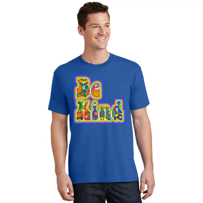 Be Kind Hippy Flower Power Typography Gift T-Shirt