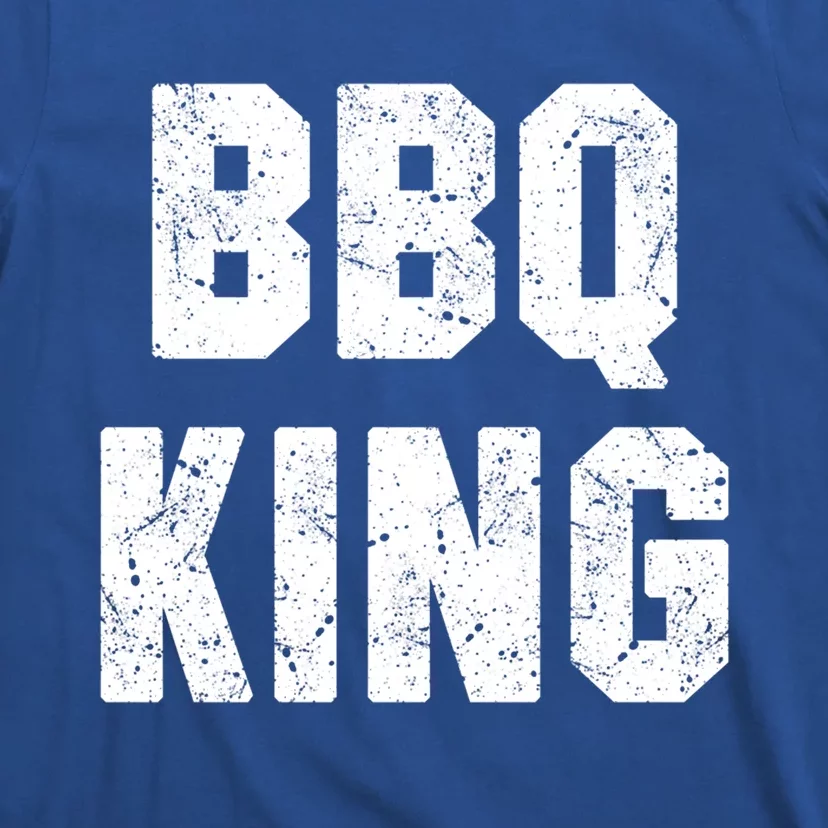 Bbq King Smoker Meat Dad Joke Grilling Funny Grill Gift Cool Gift T-Shirt