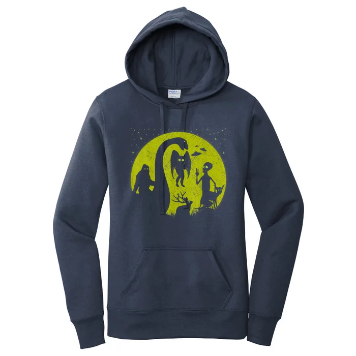 Bigfoot Loch Ness Monster And Mothman Ufos Chupacabra Alien Women's Pullover Hoodie