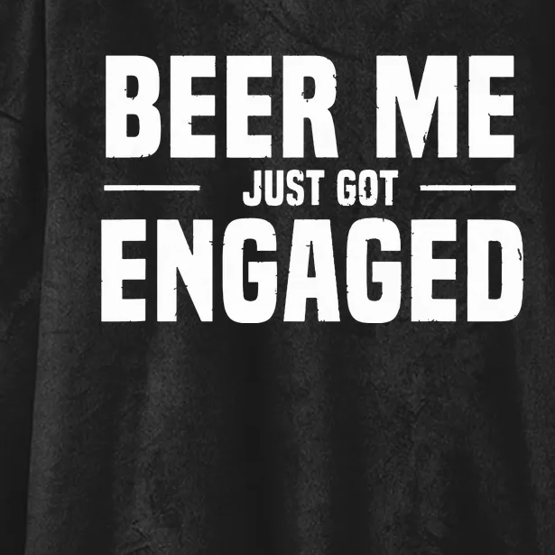 Beer Me I Just Got Engaged Funny Engagement Gift Hooded Wearable Blanket