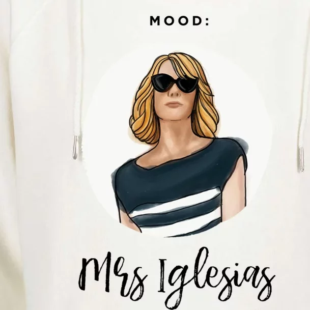 Bridesmaids Move Kristen Wiig Funny Mrs Iglesias Print Copy Womens Funnel Neck Pullover Hood