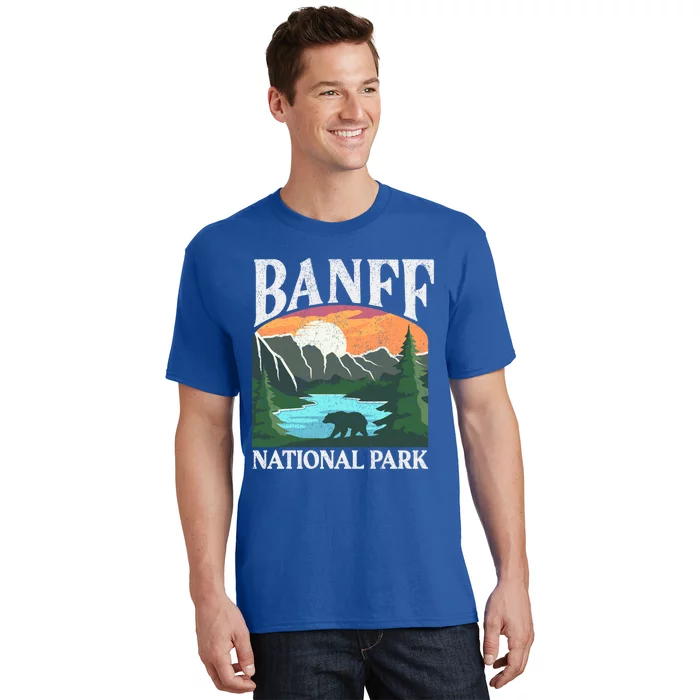 Banff National Park Lake Louise Rocky Mountains Canada Gift T-Shirt