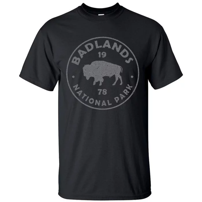 Badlands National Park Bison Vintage Hiking Souvenir Tall T-Shirt