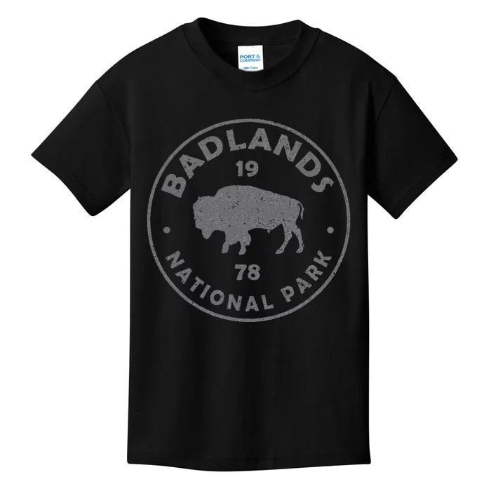 Badlands National Park Bison Vintage Hiking Souvenir Kids T-Shirt