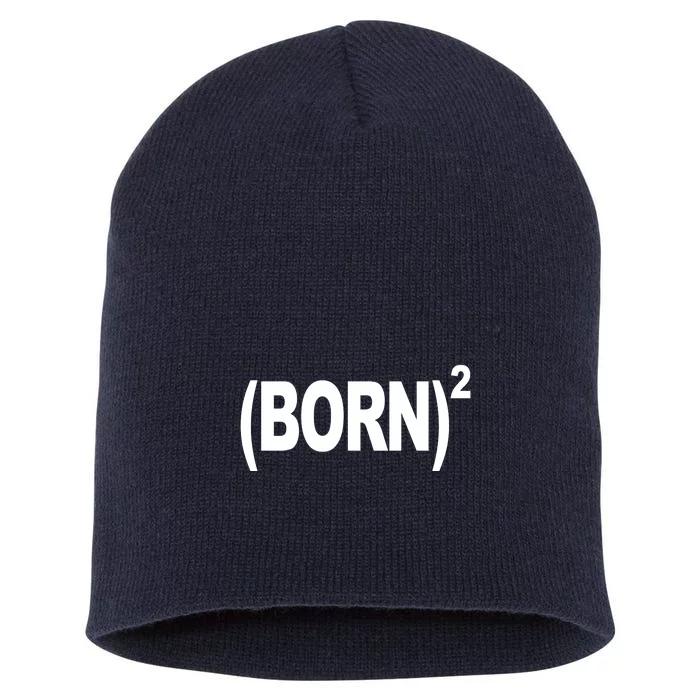 Born squared Short Acrylic Beanie