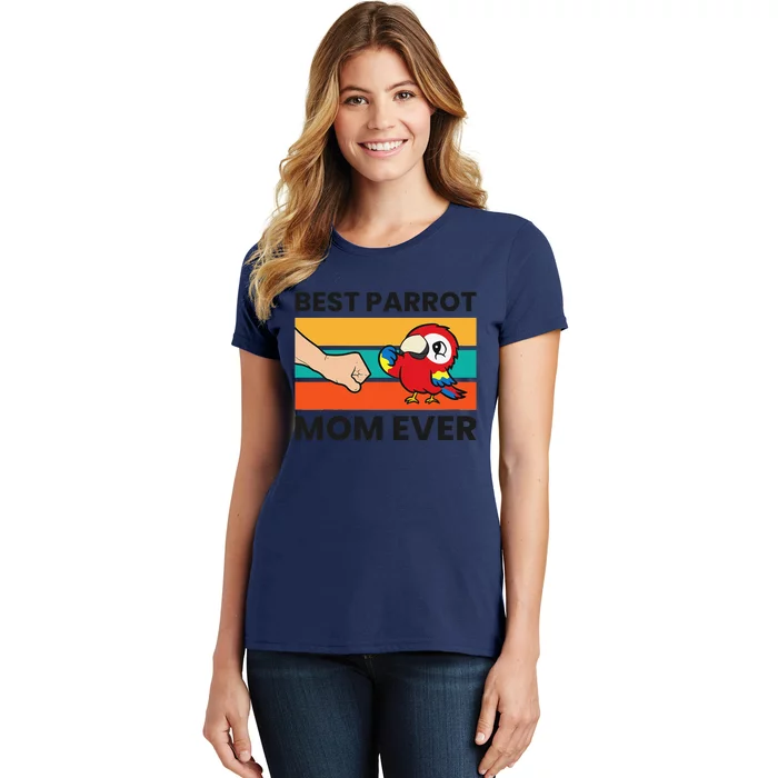 Best Parrot Mom Ever Funny Scarlet Macaw Women's T-Shirt