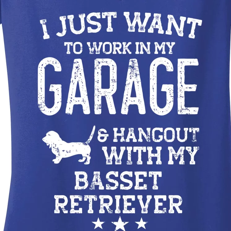 Basset Retriever Dad Car Garage Hangout Cute Gift Women's V-Neck T-Shirt