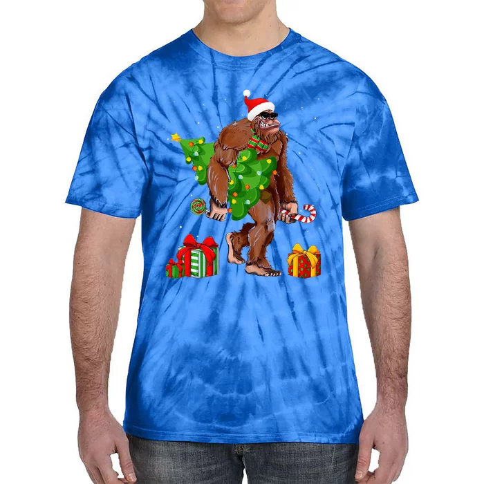 Bigfoot Santa Christmas Tree Lights Funny Xmas Sasquatch Tie-Dye T-Shirt