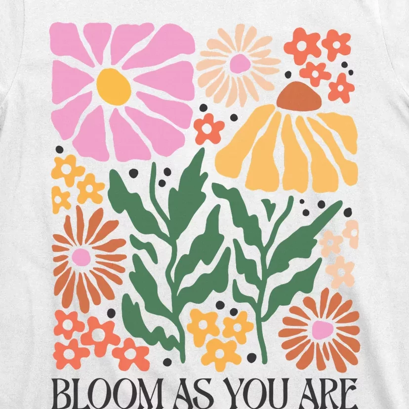 Boho Summer Flower Botanical Nature Lover Floral Wildflower T-Shirt