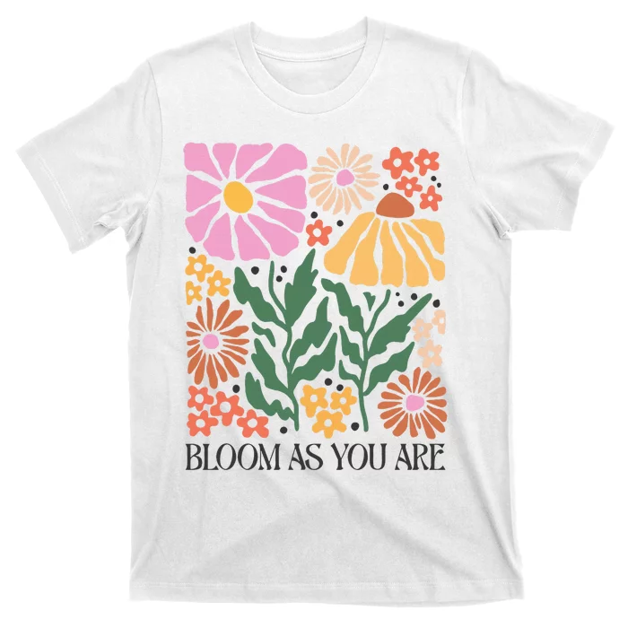 Boho Summer Flower Botanical Nature Lover Floral Wildflower T-Shirt