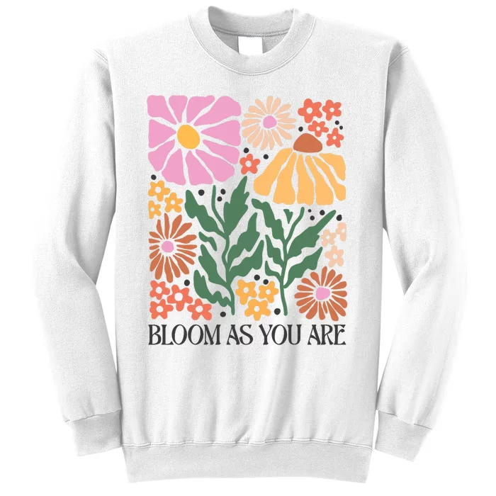 Boho Summer Flower Botanical Nature Lover Floral Wildflower Sweatshirt