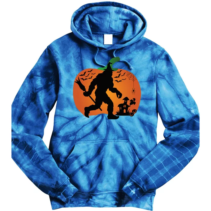 Bigfoot Sasquatch Halloween Lover Witch Giant Pumpkin Halloween Haunted House Tie Dye Hoodie