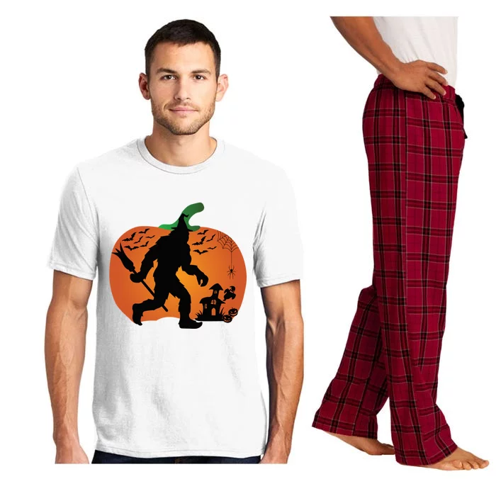 Bigfoot Sasquatch Halloween Lover Witch Giant Pumpkin Halloween Haunted House Pajama Set