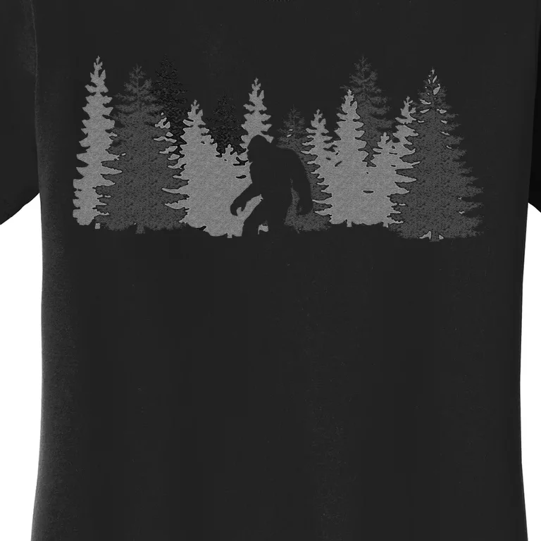 Bigfoot Sasquatch Lovers Bigfoot Believers Camping Women's T-Shirt