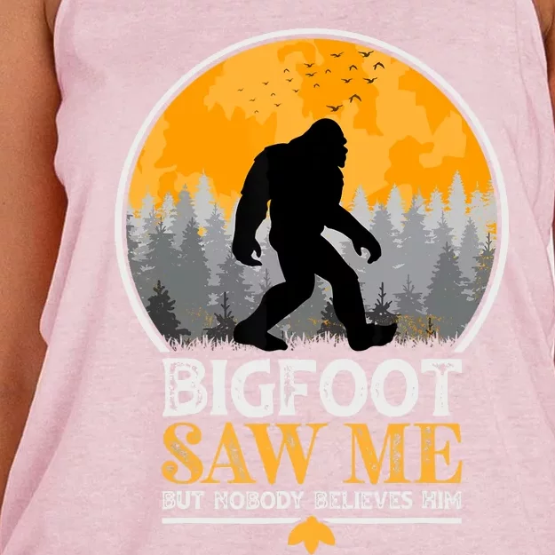 Bigfoot Saw Me But Nobody Believes Him | Sasquatch Women's Knotted Racerback Tank