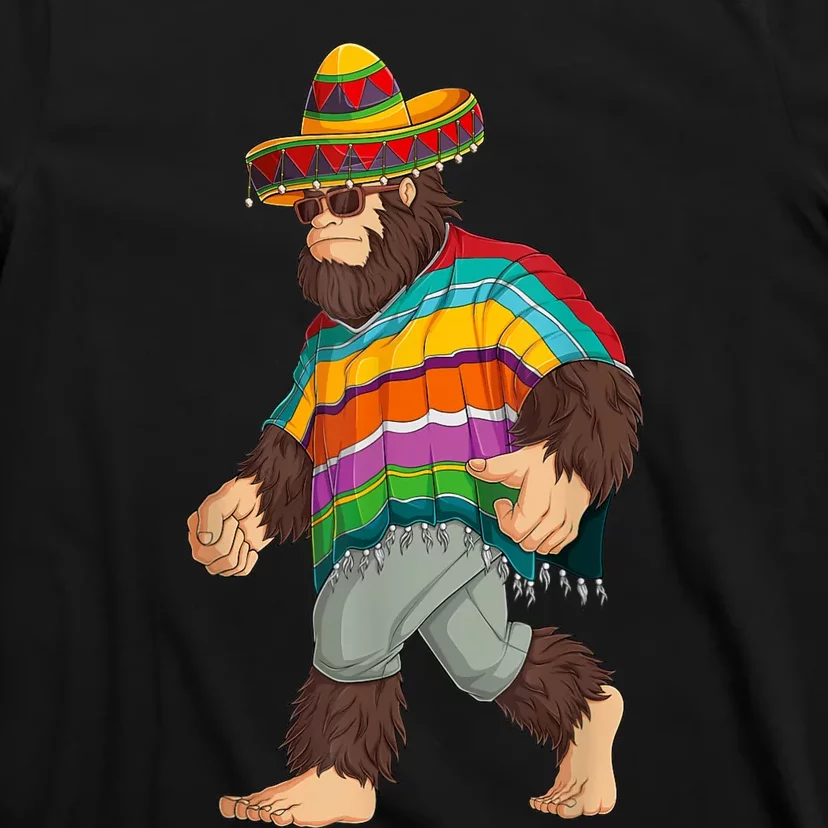 Bigfoot Sasquatch Poncho Cinco De Mayo Men Sombrero T-Shirt