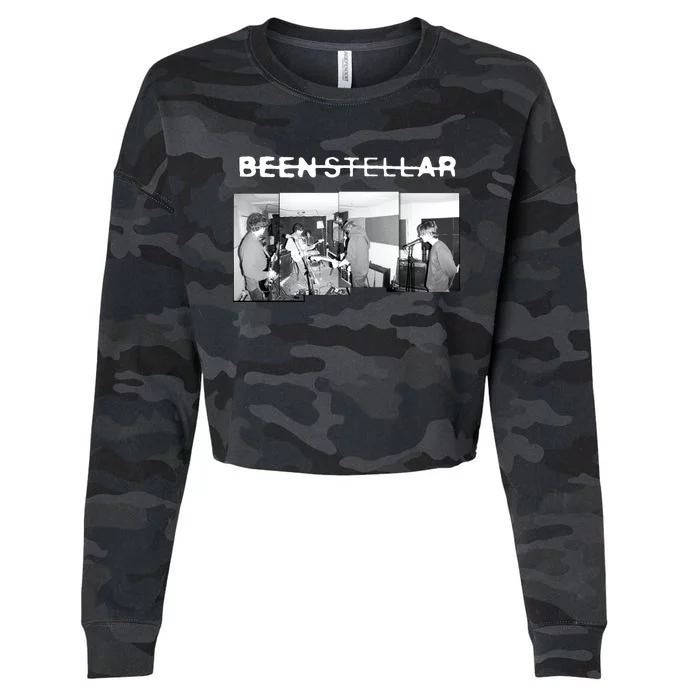 Been Stellar Scream Cropped Pullover Crew