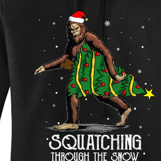 Bigfoot Squatching Through The Snow Christmas Tree Sasquatch Women's Pullover Hoodie