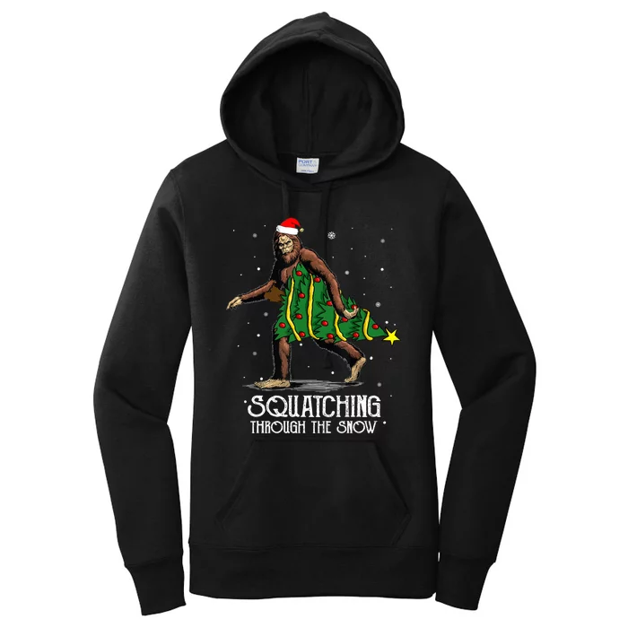 Bigfoot Squatching Through The Snow Christmas Tree Sasquatch Women's Pullover Hoodie