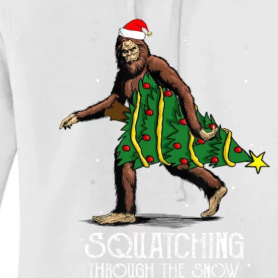 Bigfoot Squatching Through The Snow Christmas Tree Sasquatch Women's Pullover Hoodie