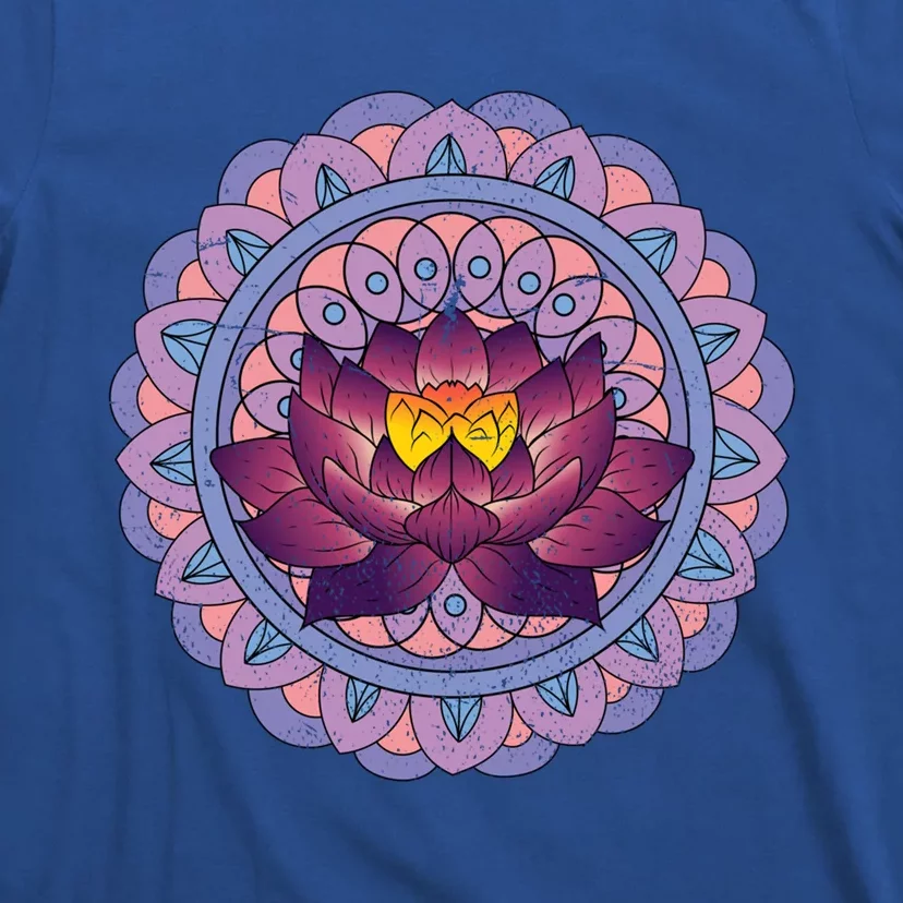 Buddhist Spiritual Yoga Art Flower Blossom Lotus Dala Gift T-Shirt