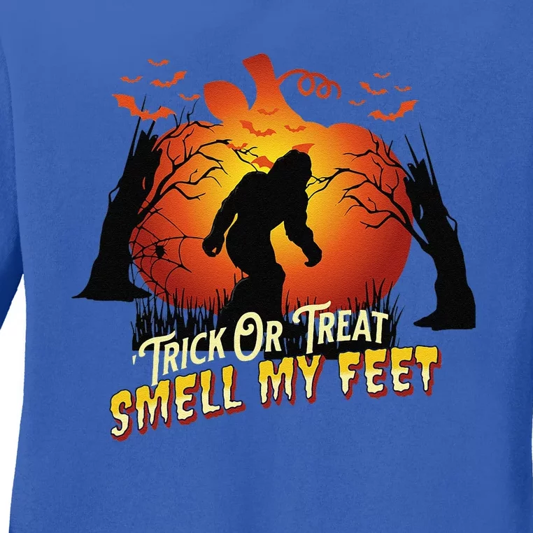 Bigfoot Trick Or Treat Smell My Feet Halloween Pumpkin Moon Ladies Long Sleeve Shirt