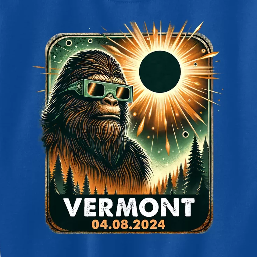 Bigfoot Total Solar Eclipse 2024 Vermont Eclipse Glasses Kids Sweatshirt