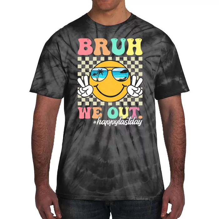 Bruh We Out Teachers Groovy Retro Happy Last Day Of School Tie-Dye T-Shirt