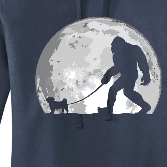 Bigfoot Walks Pug Funny Pug Funny Bigfoot Pug Lover Pug Women's Pullover Hoodie