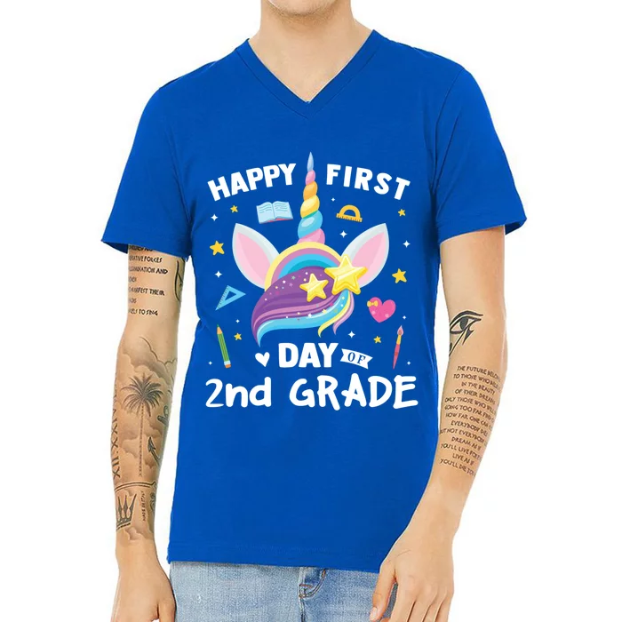 Cute 2Nd Grade Unicorn Happy First Day Of School Gift V-Neck T-Shirt