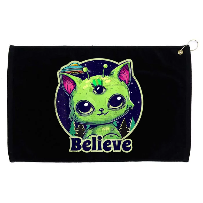 Cute Alien Cat Belive In UFO Kawaii Grommeted Golf Towel