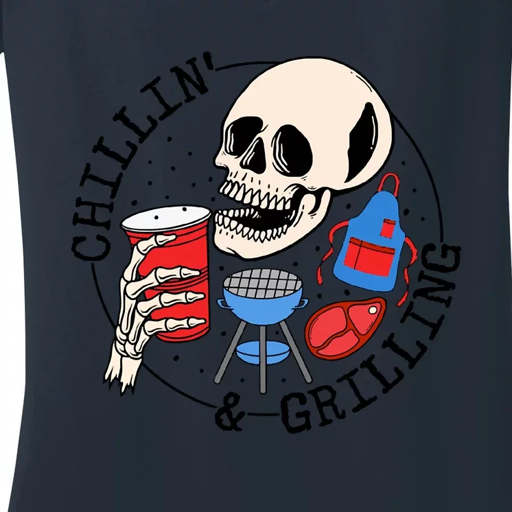 Chillin And Grilling Dad Fathers Day Skeleton Skull Summer Women's V-Neck T-Shirt