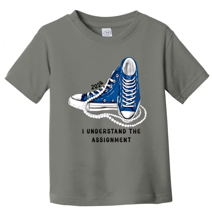 Chucks And Pearls I Understand The Assignment Kamala Harris Gift Toddler T-Shirt