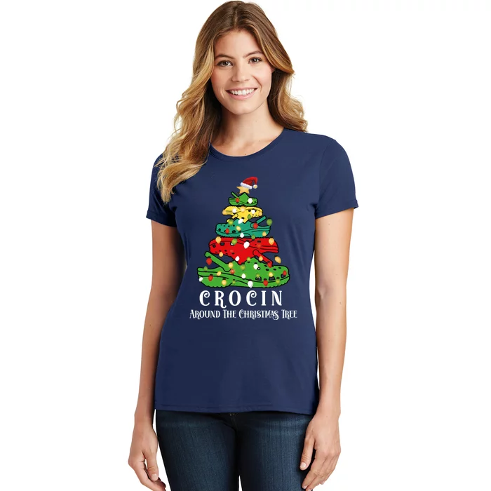 Crocin Around The Christmas Tree Essential Women's T-Shirt