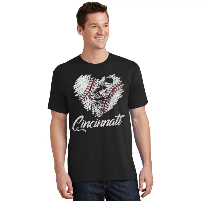 Cincinnati Baseball Heart Distressed Vintage Baseball Fans T-Shirt