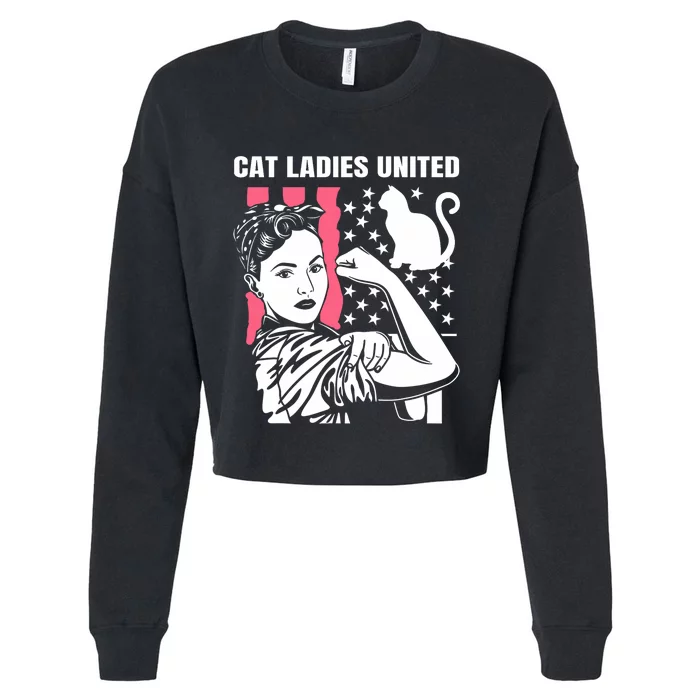 Childless Cat Lady For Cat Mom Women Cat Ladies Cropped Pullover Crew